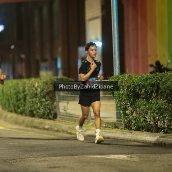 Runner Photo 3715799