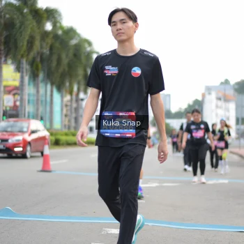 Runner Photo 3715823