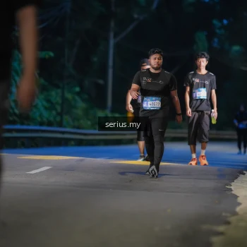 Runner Photo 3715830