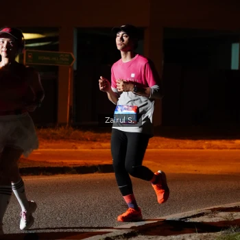 Runner Photo 3715869