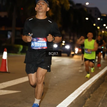 Runner Photo 3715876