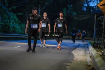 Runner Photo 3715877