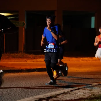 Runner Photo 3715887