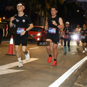 Runner Photo 3715901