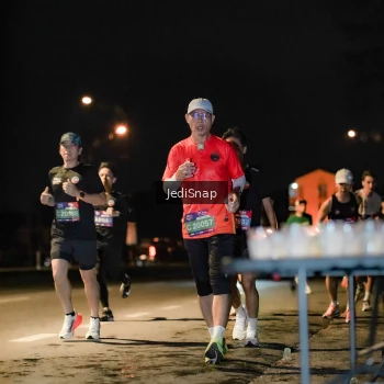 Runner Photo 3715902