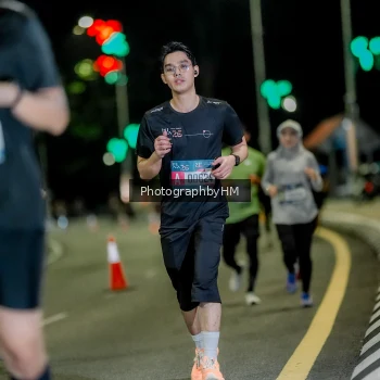 Runner Photo 3715922
