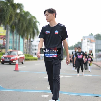 Runner Photo 3715952