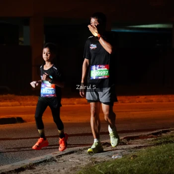 Runner Photo 3716035