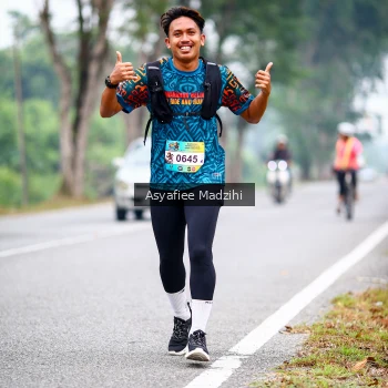 Runner Photo 3716042