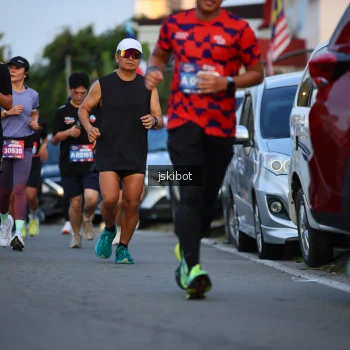 Runner Photo 3716047