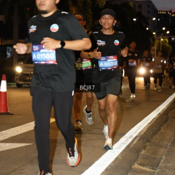 Runner Photo 3716051