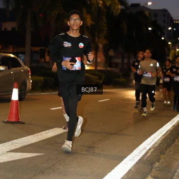 Runner Photo 3716067