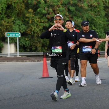 Runner Photo 3716095