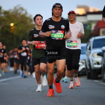 Runner Photo 3716097