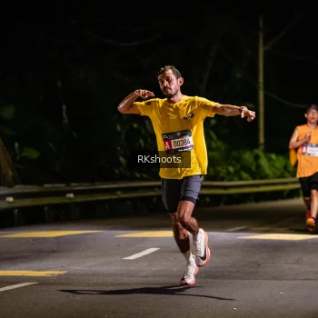 Runner Photo 3716132