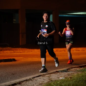 Runner Photo 3716146