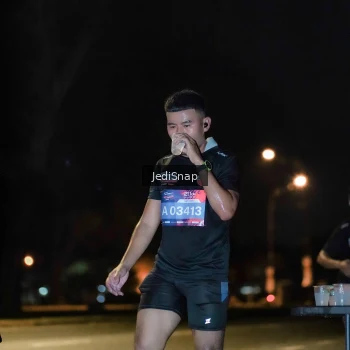 Runner Photo 3716160