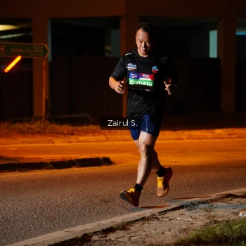 Runner Photo 3716161