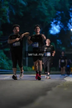 Runner Photo 3716201