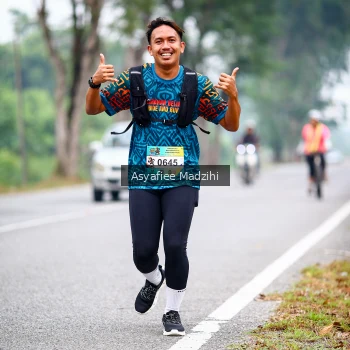 Runner Photo 3716223