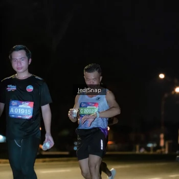 Runner Photo 3716268