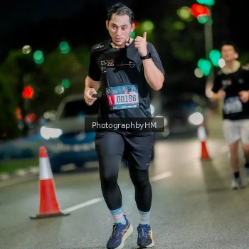 Runner Photo 3716305
