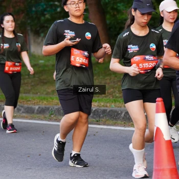 Runner Photo 3716308