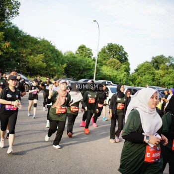 Runner Photo 3716324