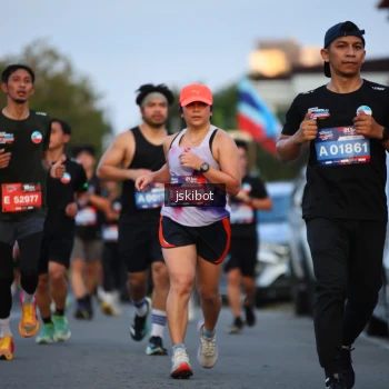 Runner Photo 3716336