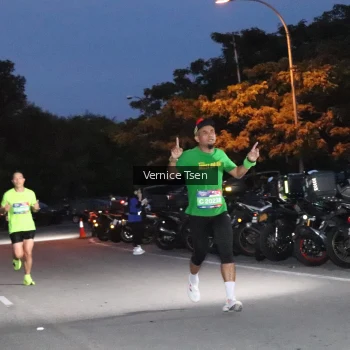 Runner Photo 3716339