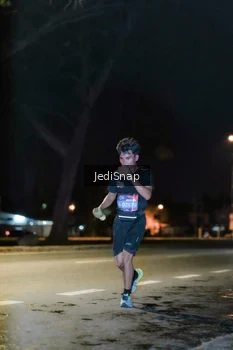 Runner Photo 3716344
