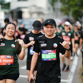 Runner Photo 3716381