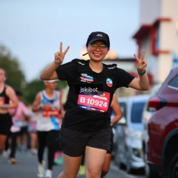 Runner Photo 3716384