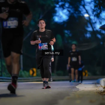 Runner Photo 3716392