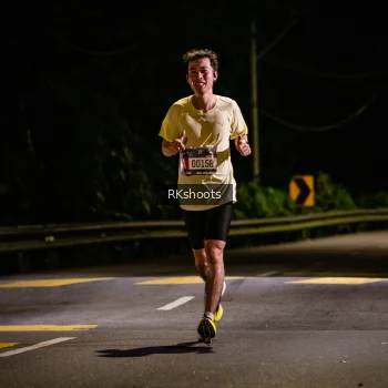 Runner Photo 3716396