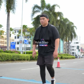 Runner Photo 3716448