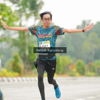 Runner Photo 3716455