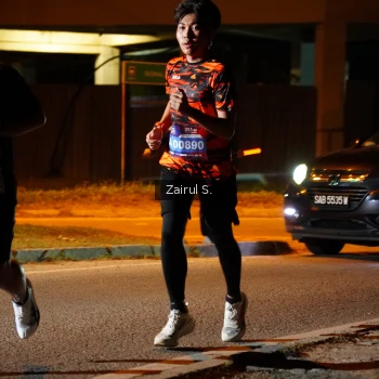 Runner Photo 3716462