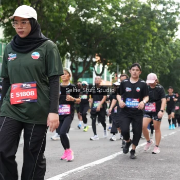 Runner Photo 3716473
