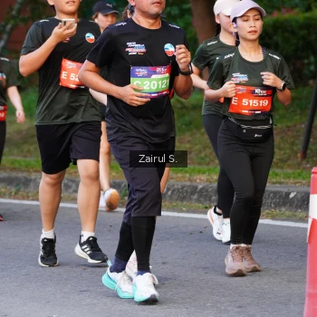 Runner Photo 3716474