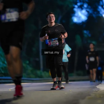 Runner Photo 3716480