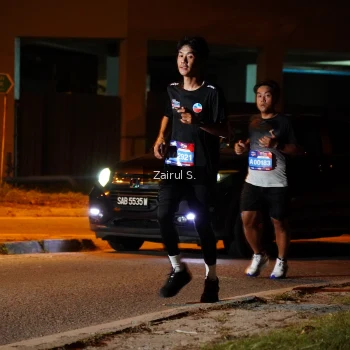 Runner Photo 3716498