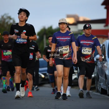 Runner Photo 3716529