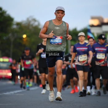 Runner Photo 3716551