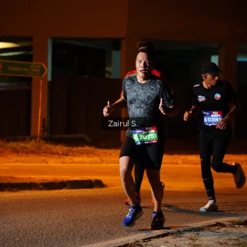 Runner Photo 3716571