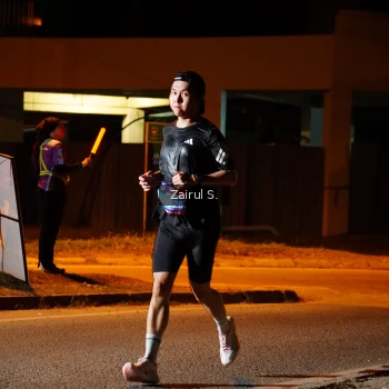 Runner Photo 3716576