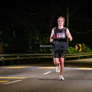 Runner Photo 3716617