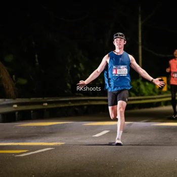 Runner Photo 3716657