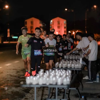 Runner Photo 3716659