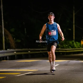 Runner Photo 3716691